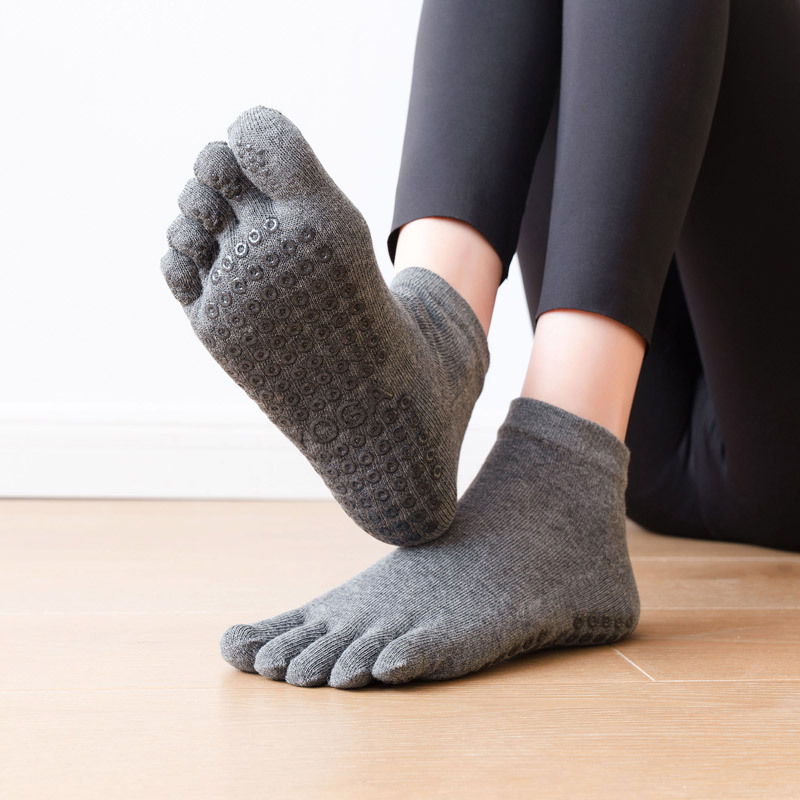 Anti-Slip Women Pilates Socks  - огляд і ціна Yoga Fitness Dance