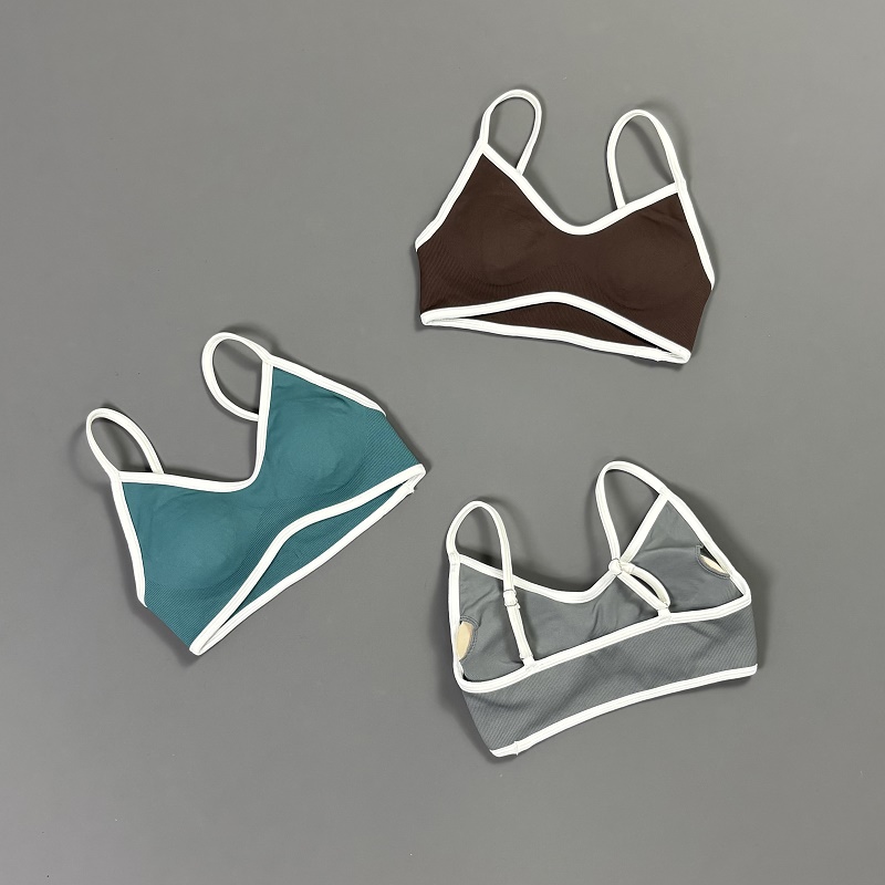 Women Contrastline Yoga Bra V  - огляд і ціна Yoga Fitness Tapis