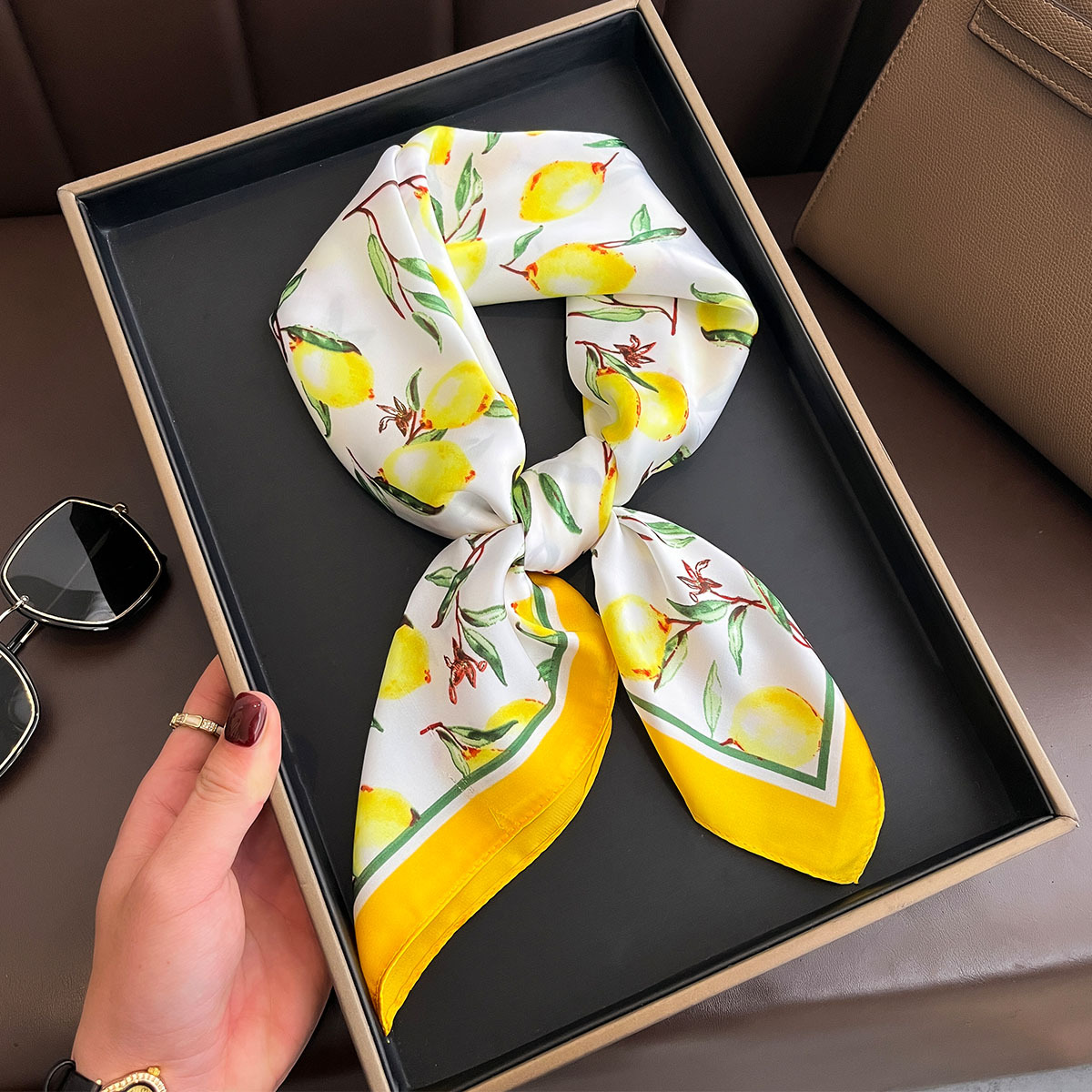 2025 New Yellow Lemon Print Sq - огляд і ціна Waist Trainer Women